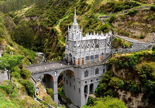Uncover Colombia - Santuario de Las Lajas