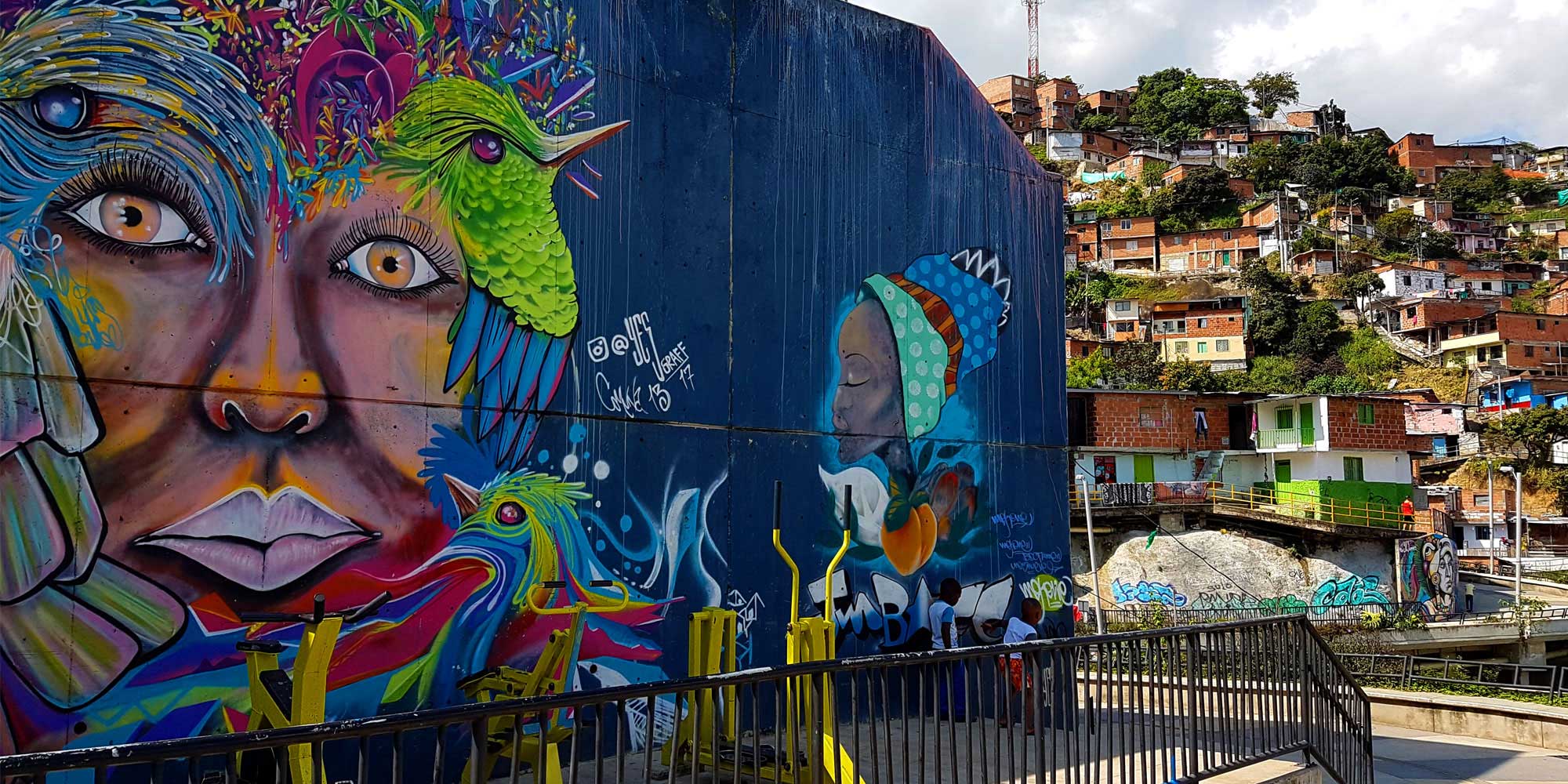 Medellin Tour Comuna 13