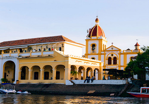 mompox