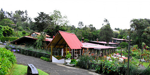 Colombia Holiday - Hotel Chalet Guamez